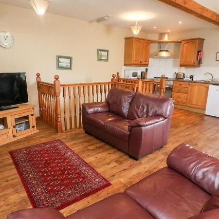 Old Byre Cottage レイブンストーンデール エクステリア 写真